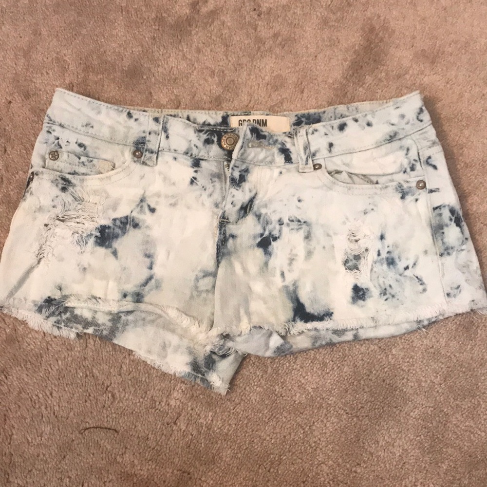 Light wash with dark accent ripped jean shorts